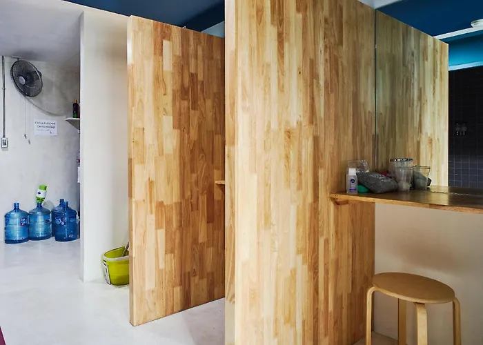 Apartment Bob सुख सदन ひだまり庵 파란달여관 Bangkok