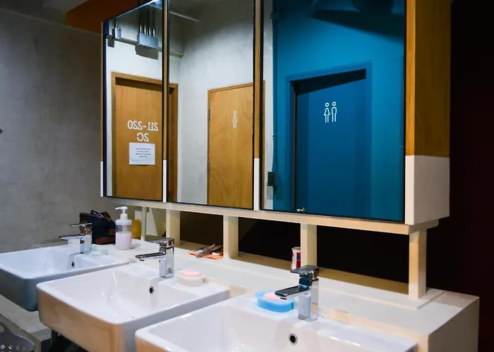 Apartment Bob सुख सदन ひだまり庵 파란달여관 Bangkok
